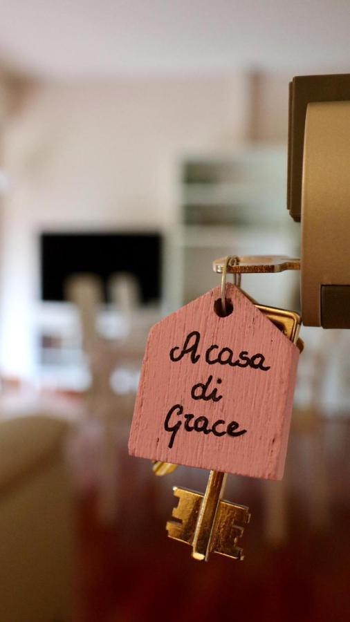 A Casa Di Grace Bed & Breakfast Basiglio Bagian luar foto