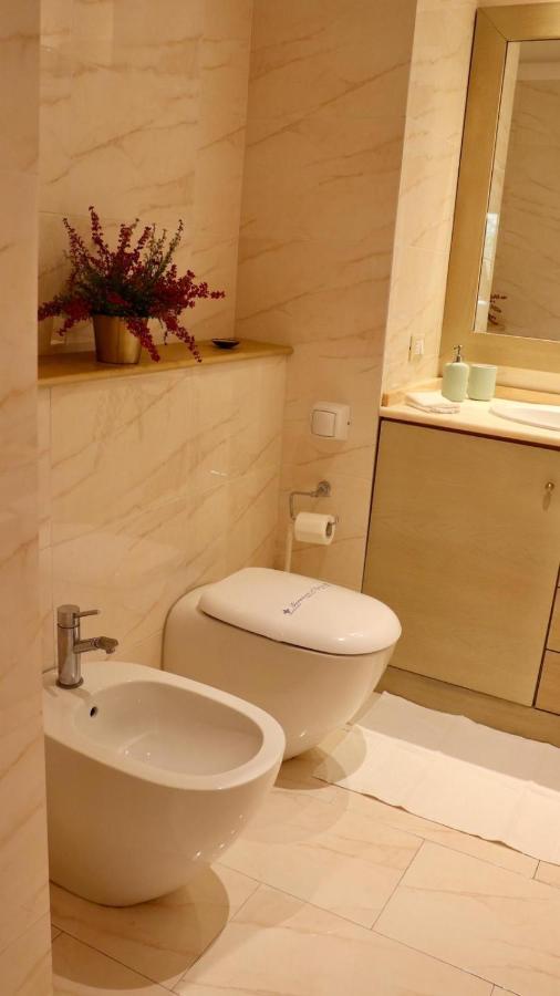 A Casa Di Grace Bed & Breakfast Basiglio Bagian luar foto