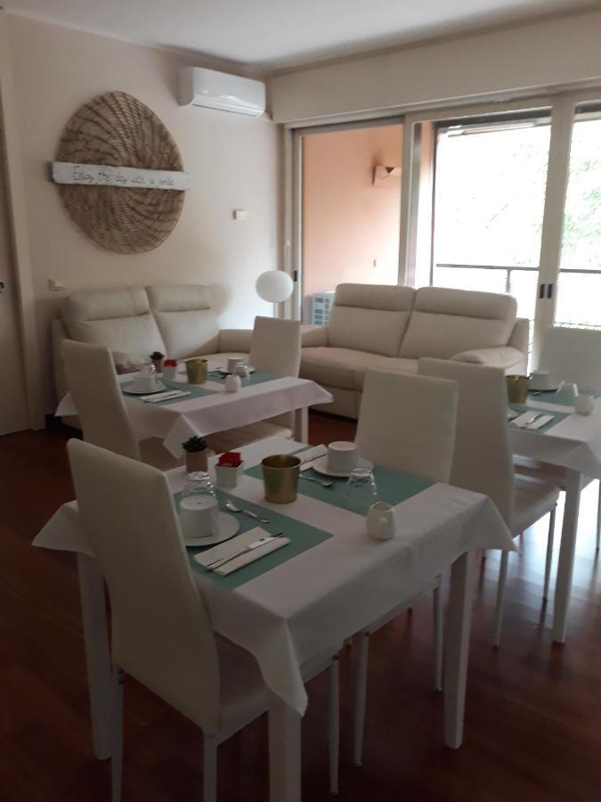 A Casa Di Grace Bed & Breakfast Basiglio Bagian luar foto