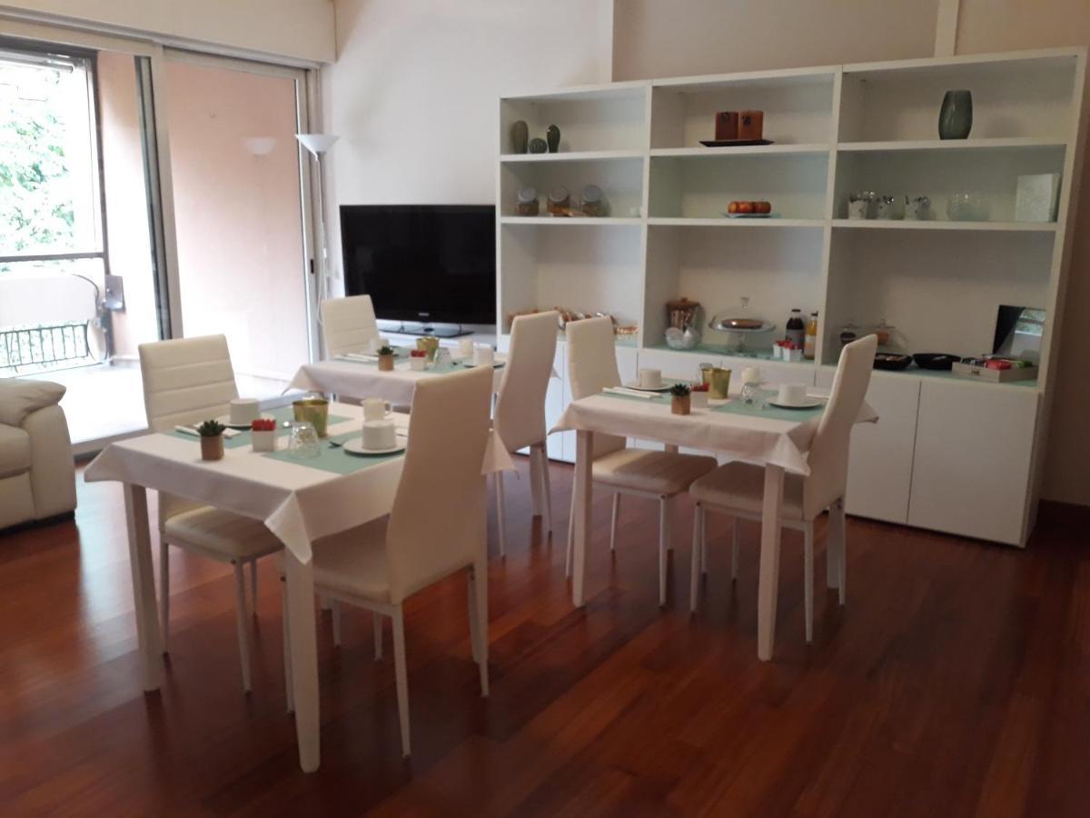 A Casa Di Grace Bed & Breakfast Basiglio Bagian luar foto