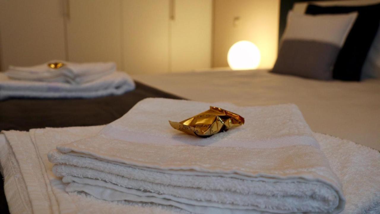 A Casa Di Grace Bed & Breakfast Basiglio Bagian luar foto